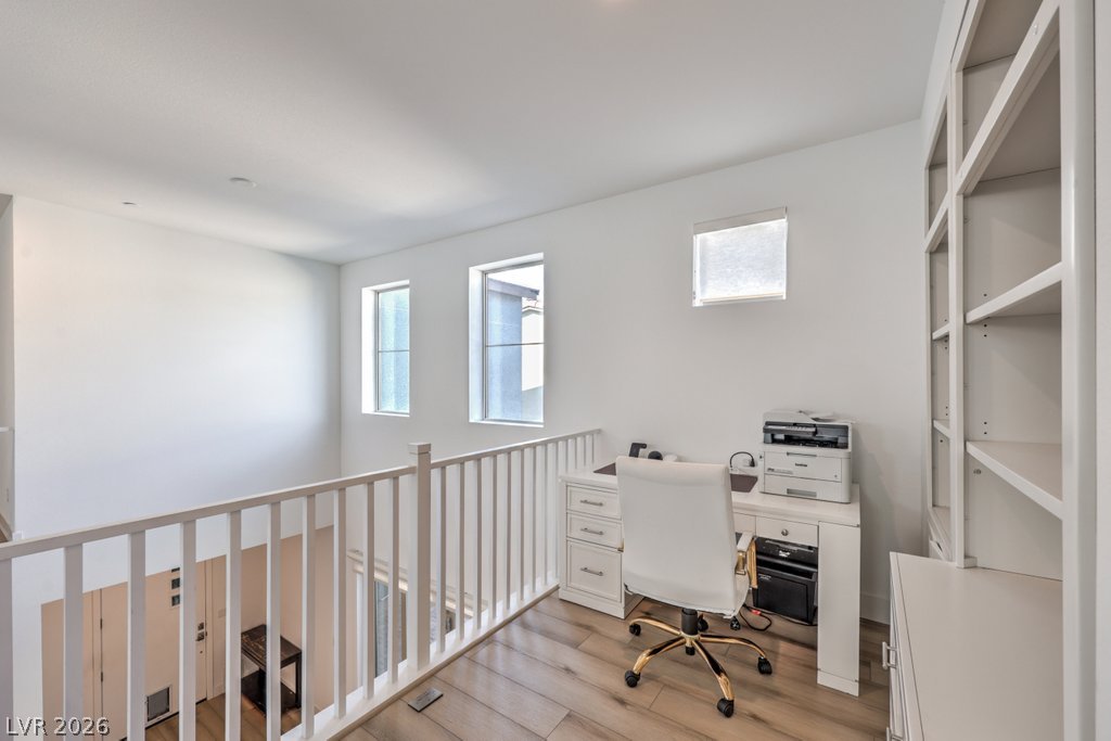 3200 Waterstone Avenue Property Photo 6