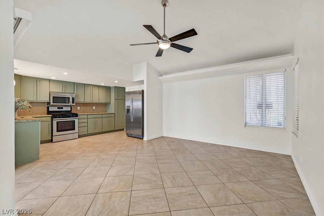 3956 Clear View Drive Property Photo 6