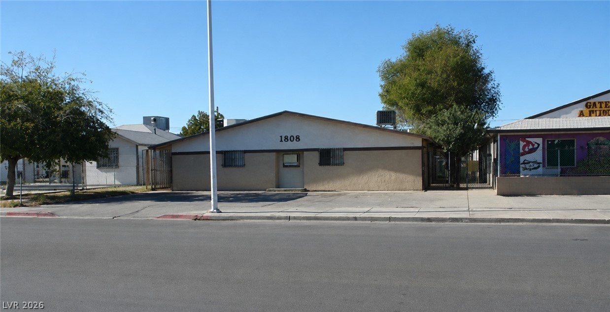 1808 Fairfield Avenue 2 Property Photo 1