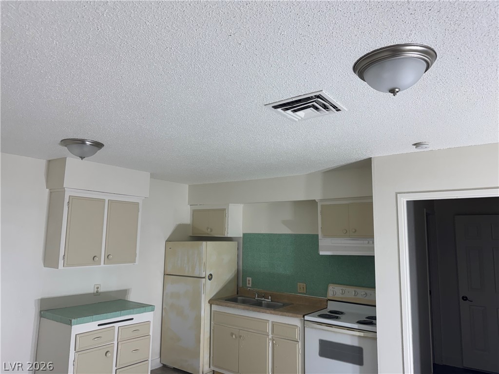 1808 Fairfield Avenue 2 Property Photo 7