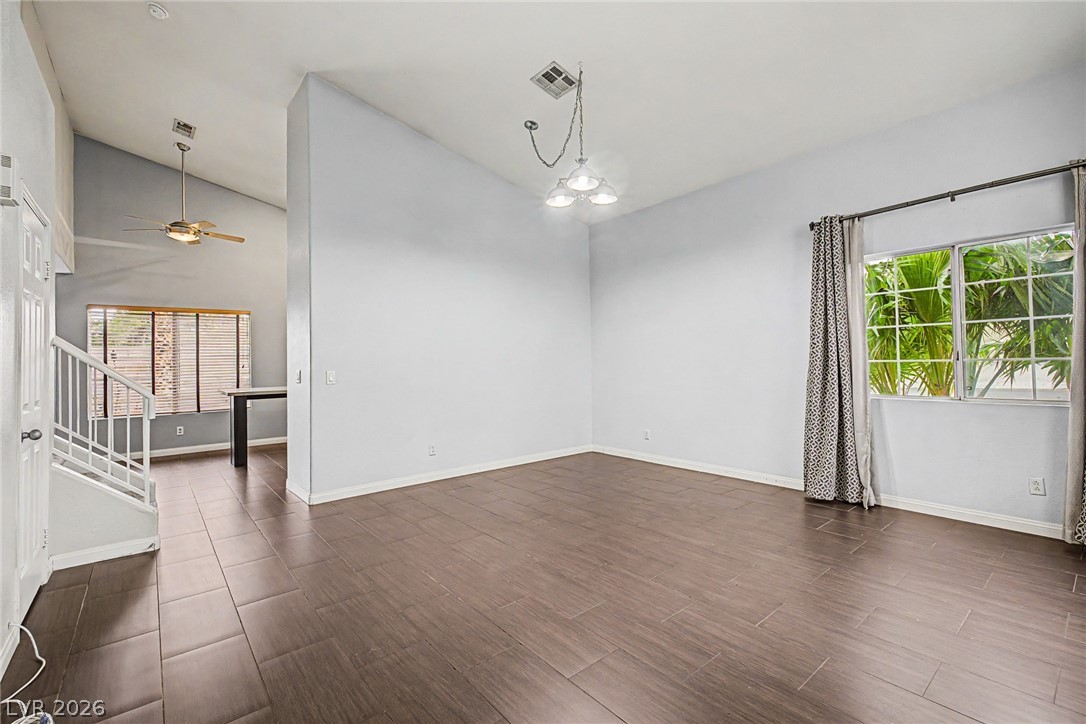 9329 Mountain Rise Avenue Property Photo 5
