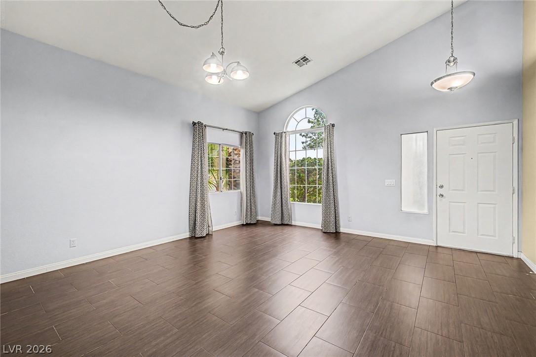 9329 Mountain Rise Avenue Property Photo 7