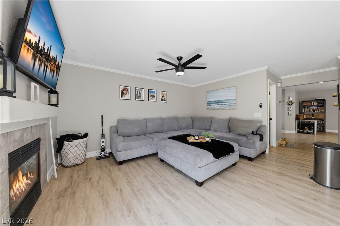 9825 Via Delores Avenue Property Photo 10