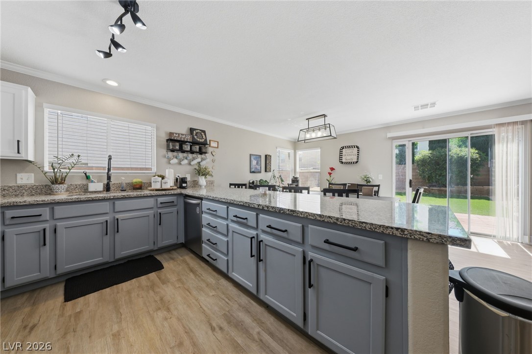 9825 Via Delores Avenue Property Photo 16