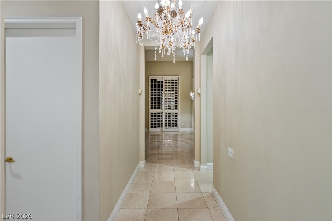 2747 Paradise Road 106 Property Photo 2