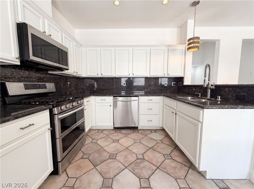 1863 Poetic Valley Circle Property Photo 2