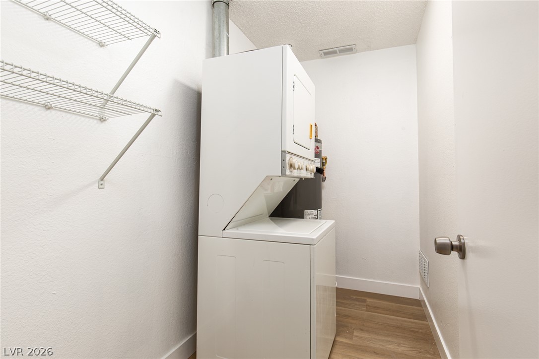 449 North Lamb Boulevard G Property Photo 15