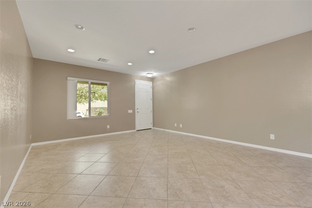 2501 Bechamel Place Property Photo 4