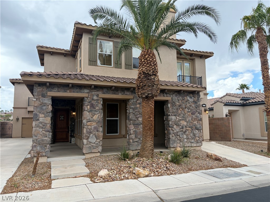 469 Via Palermo Drive Property Photo 2