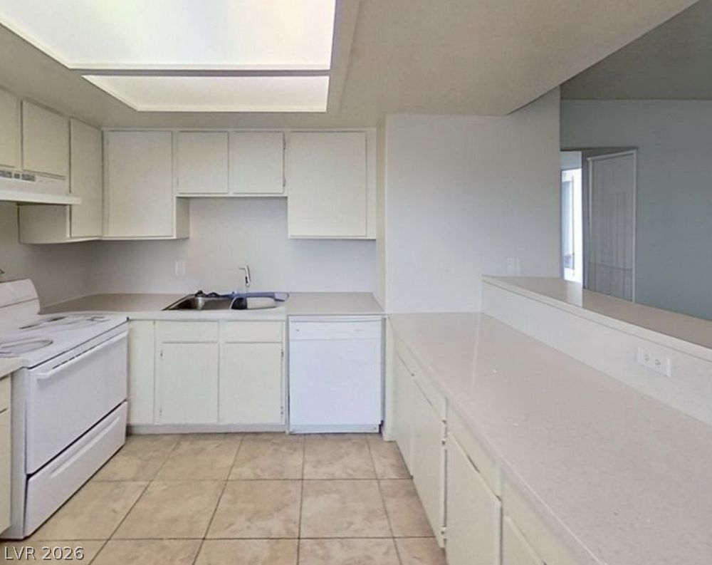 2201 James Bilbray Drive Property Photo 10