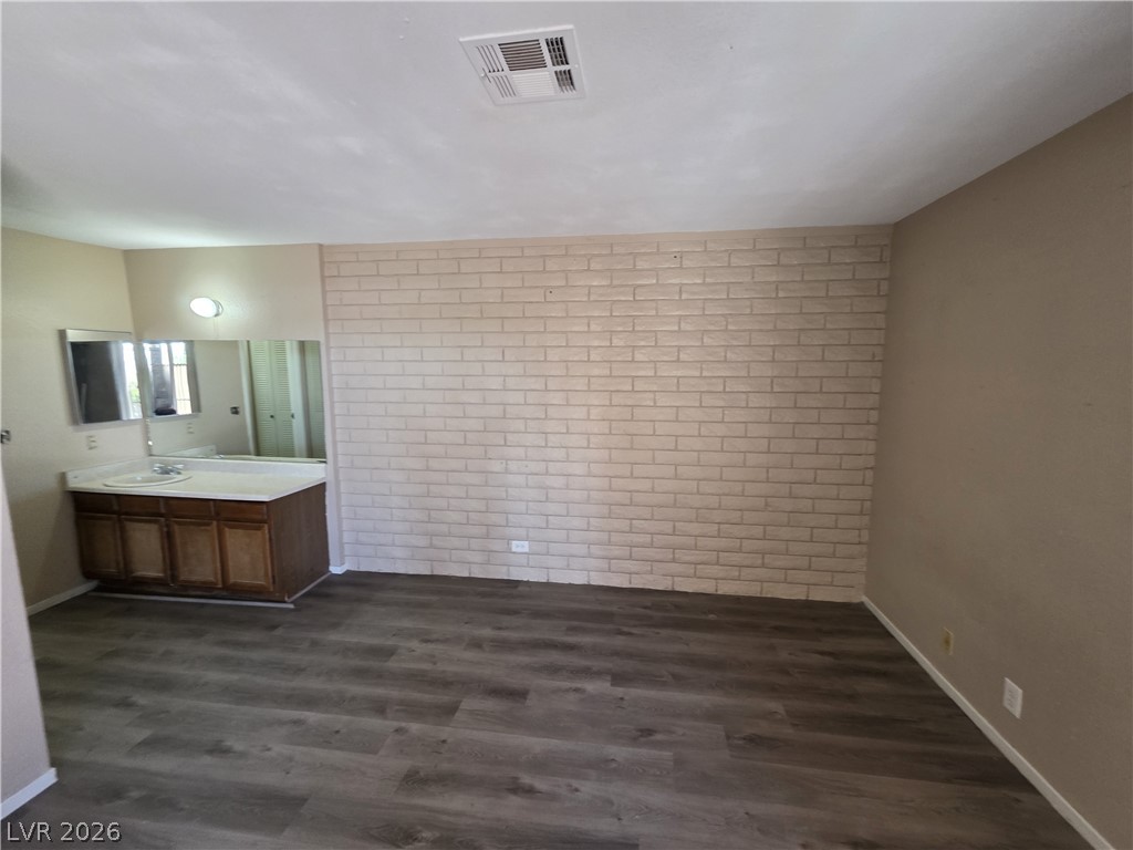 3009 Saint George Street F Property Photo 10