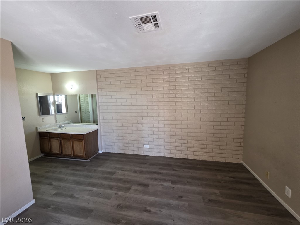 3009 Saint George Street F Property Photo 11
