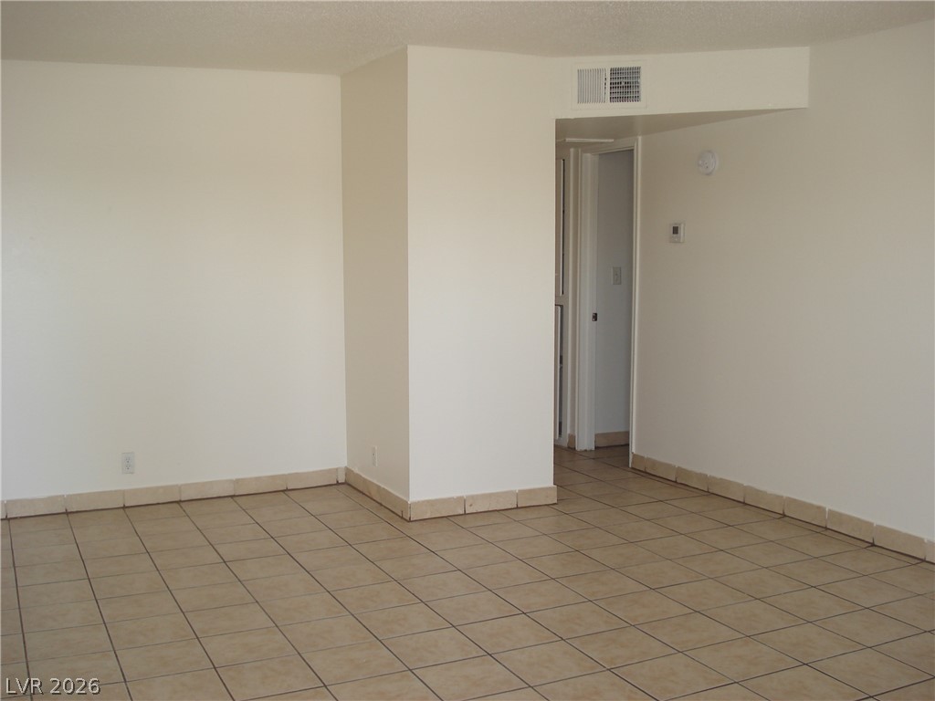 5240 Pebble Beach Boulevard C Property Photo 4