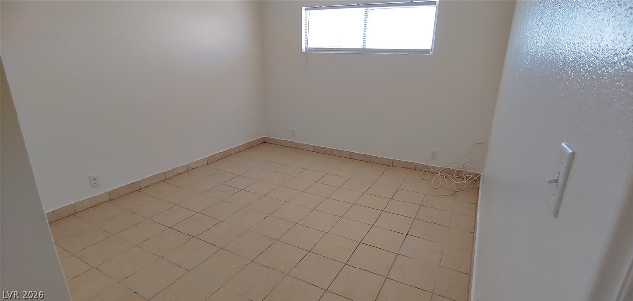 5240 Pebble Beach Boulevard C Property Photo 14