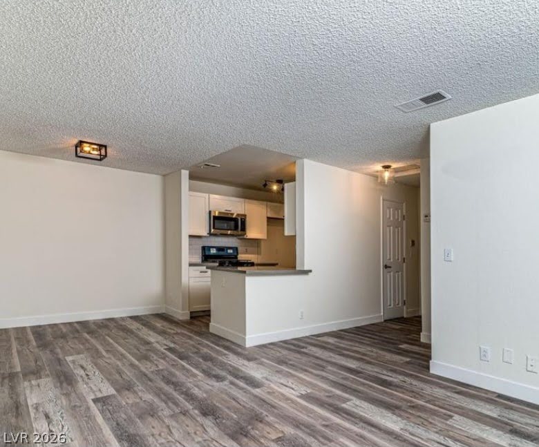 2200 South Fort Apache Road 2023 Property Photo 2