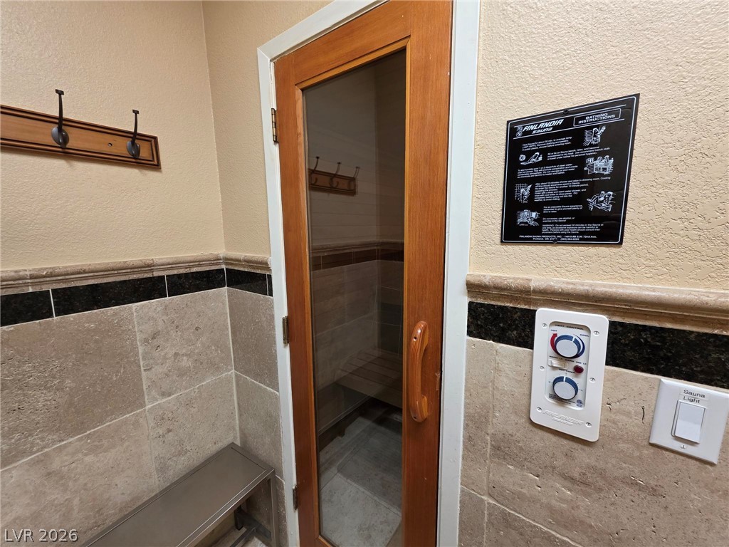 2200 South Fort Apache Road 2023 Property Photo 22