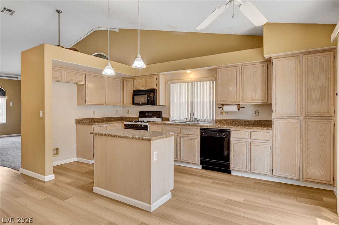 811 Rio Poco Court Property Photo 17