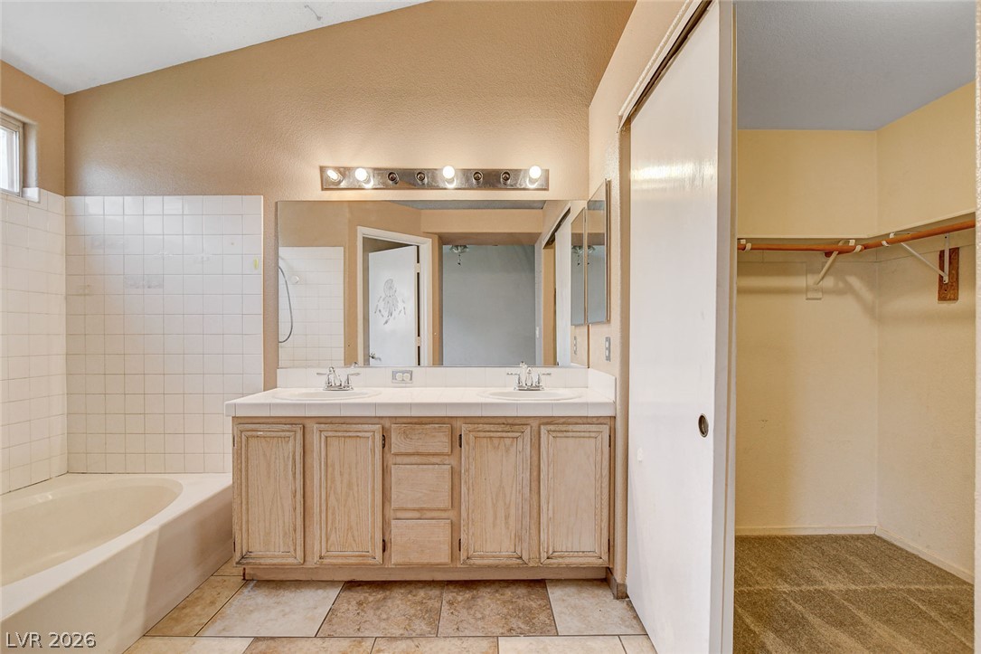 811 Rio Poco Court Property Photo 28