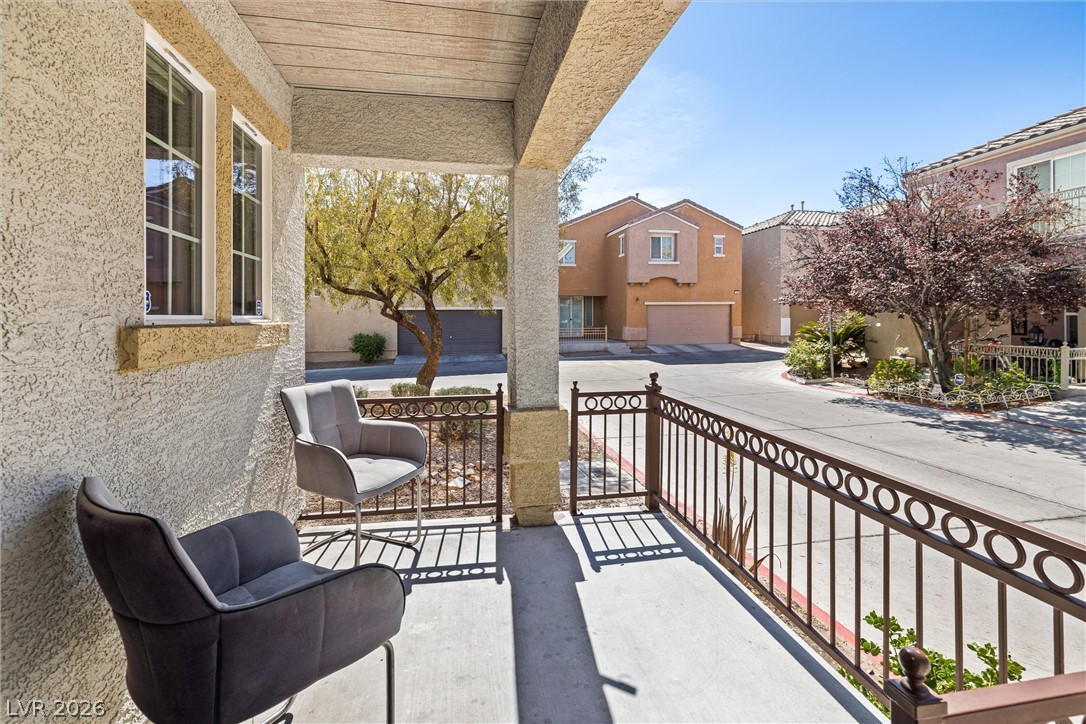 9156 Point Lace Court Property Photo 6