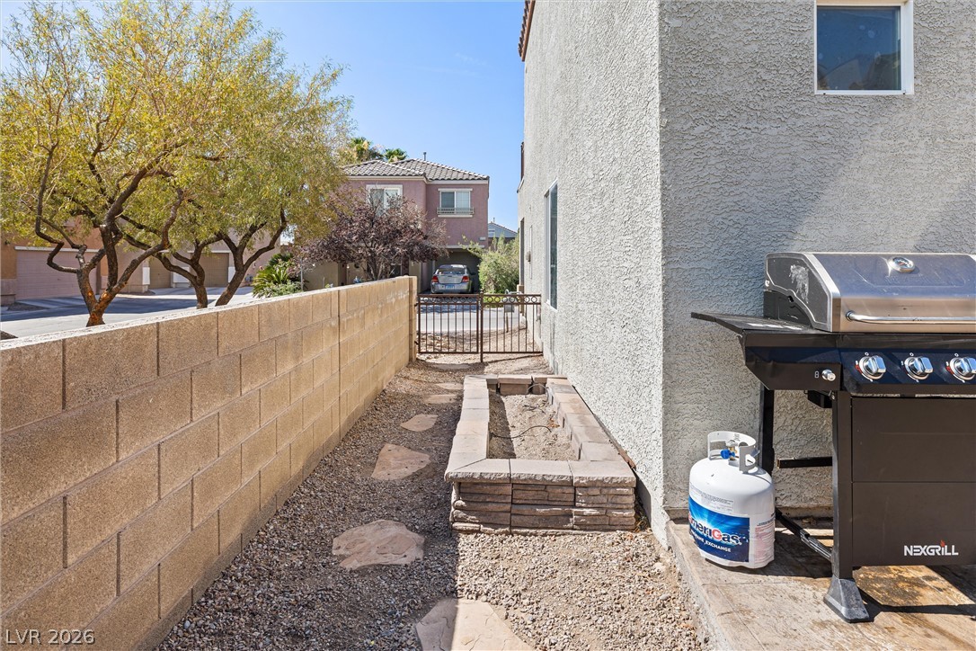 9156 Point Lace Court Property Photo 10