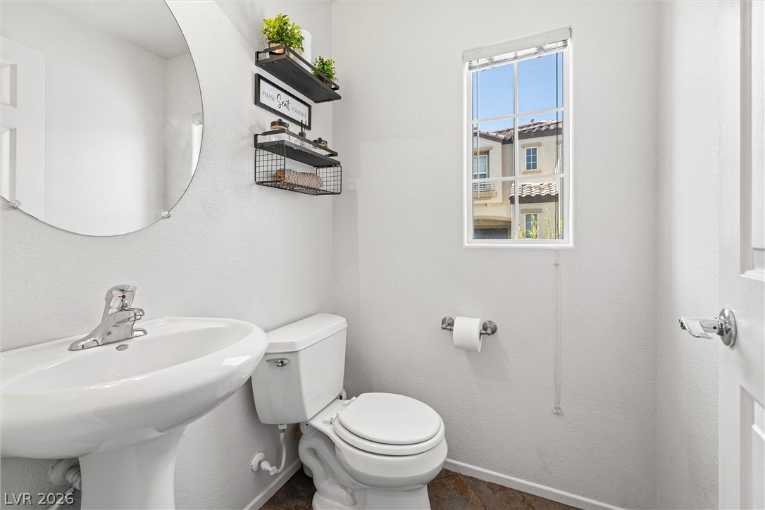9156 Point Lace Court Property Photo 12
