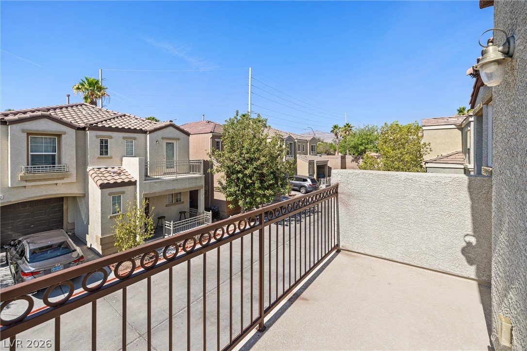 9156 Point Lace Court Property Photo 14