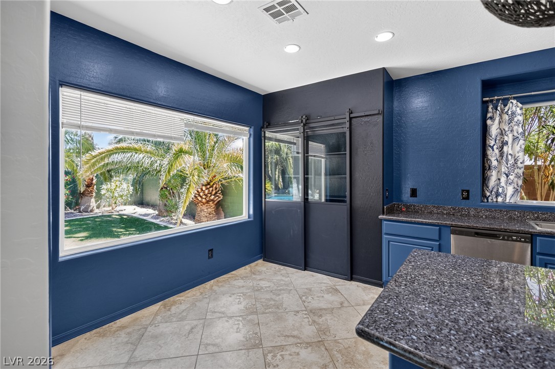 8606 Kennedy Heights Court Property Photo 4