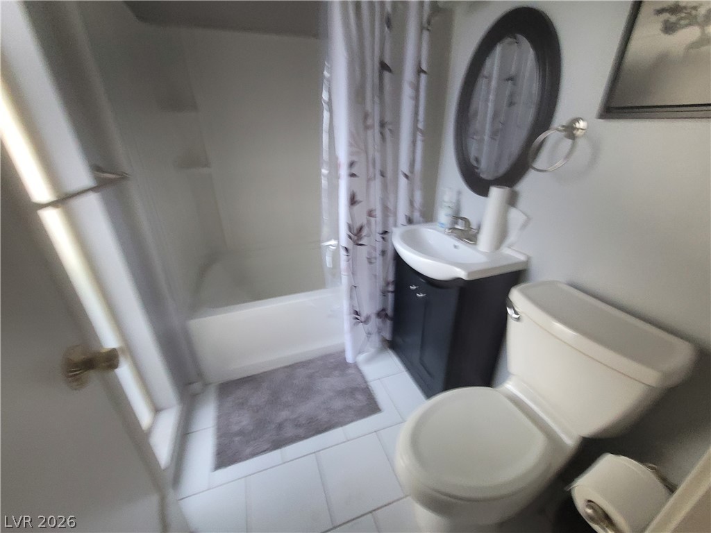 3833 South Eastern Avenue Property Photo 10