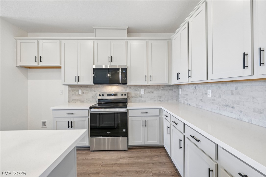 10407 Sapphire Storm Street Property Photo 1