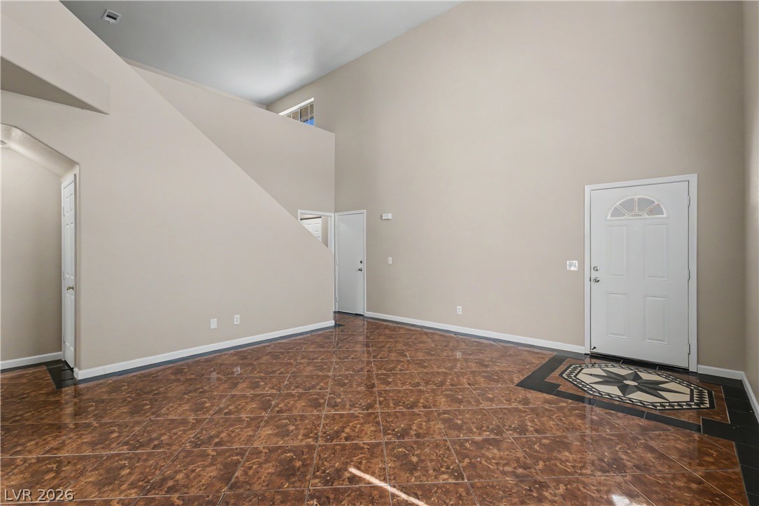 7420 Hickory Hills Drive Property Photo 4
