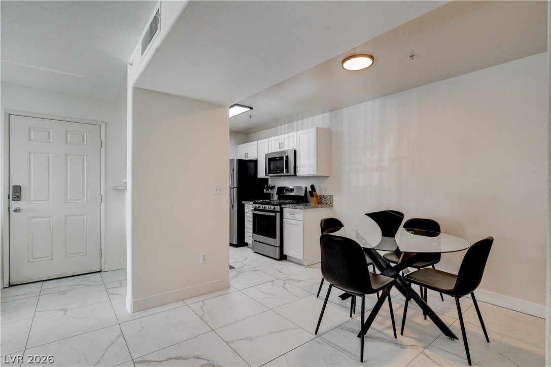 2793287 Property Photo 10