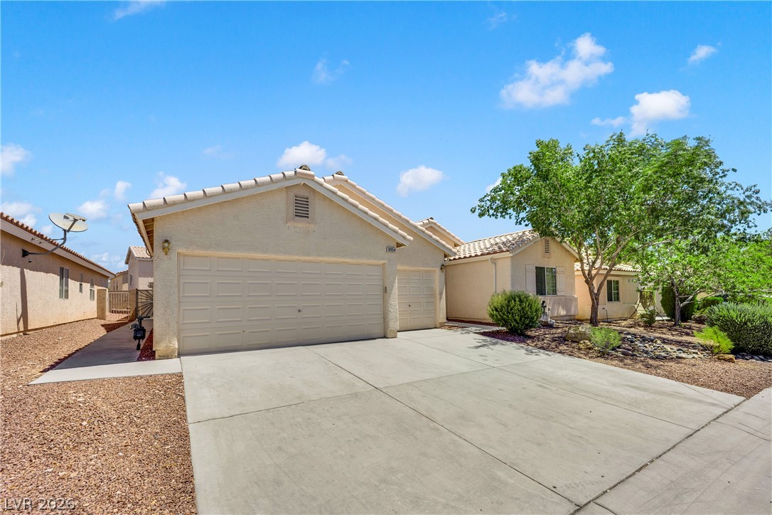 8954 Frasure Falls Avenue Property Photo 1