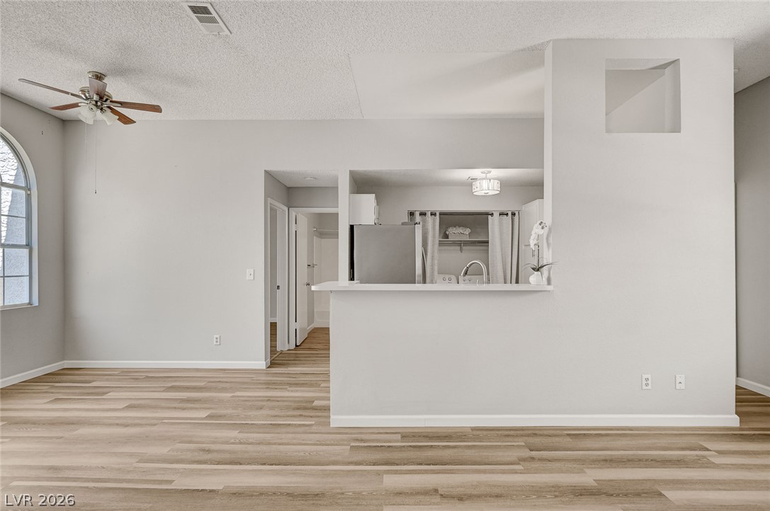 3150 Soft Breezes Drive 2053 Property Photo 7