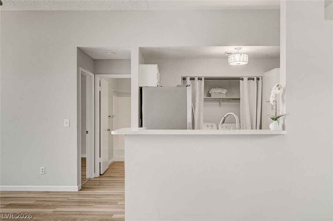 3150 Soft Breezes Drive 2053 Property Photo 8