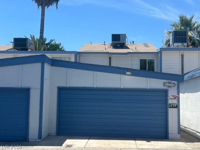 4259 Kona Coast Way Property Photo 1