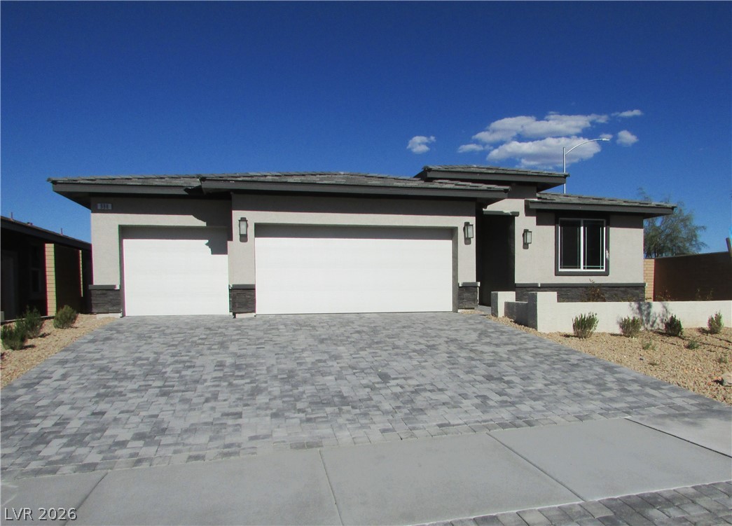 988 Gentle Swan Property Photo 1