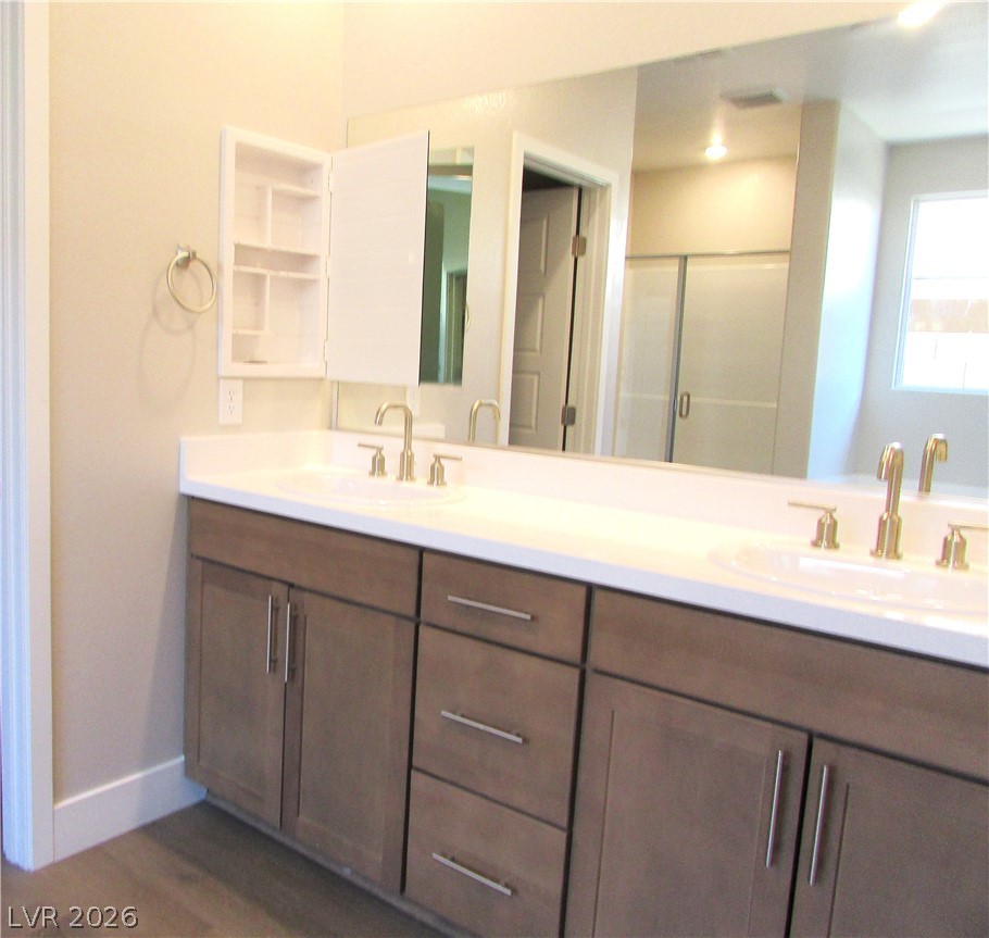 988 Gentle Swan Property Photo 10