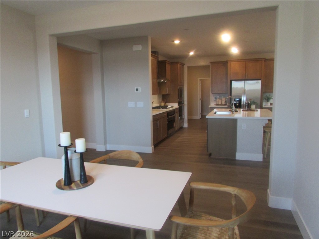 988 Gentle Swan Property Photo 15