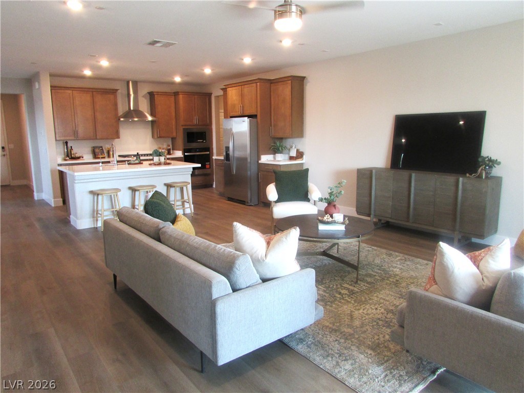 988 Gentle Swan Property Photo 17