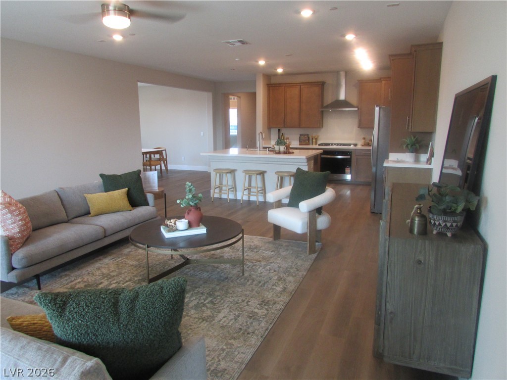 988 Gentle Swan Property Photo 18