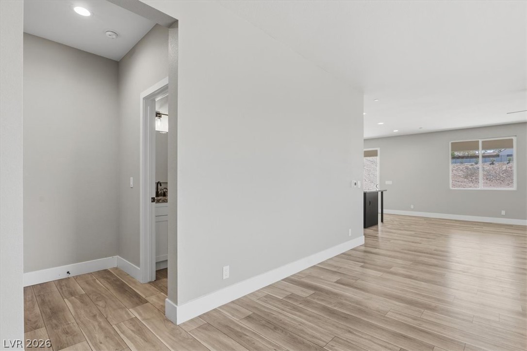 729 North Milan Street Property Photo 6