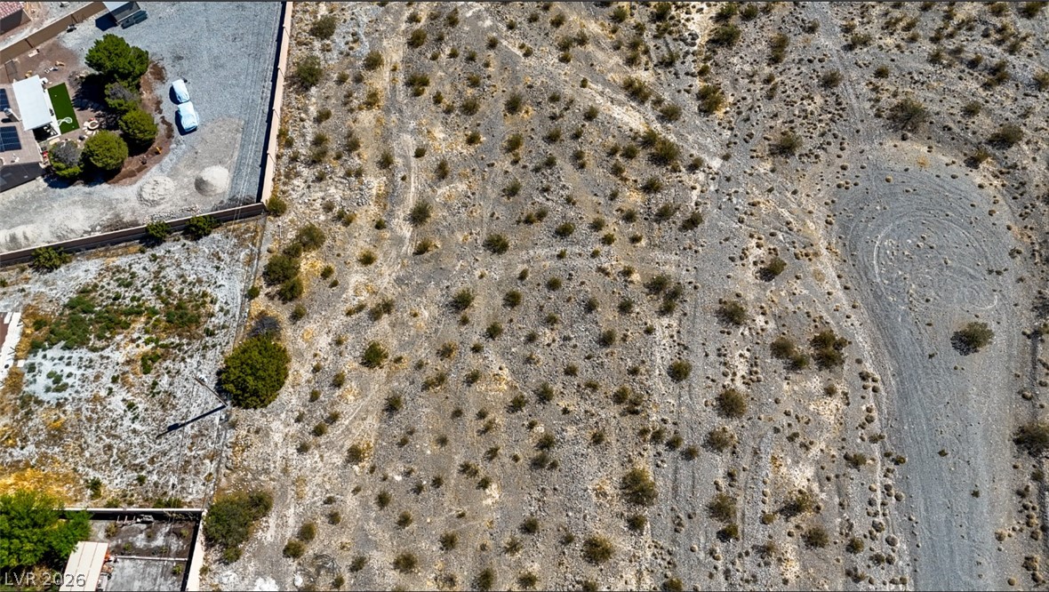 2240 South Sequoya Lane Property Photo 3