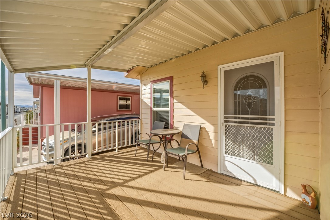 881 Montecito Drive Property Photo 1