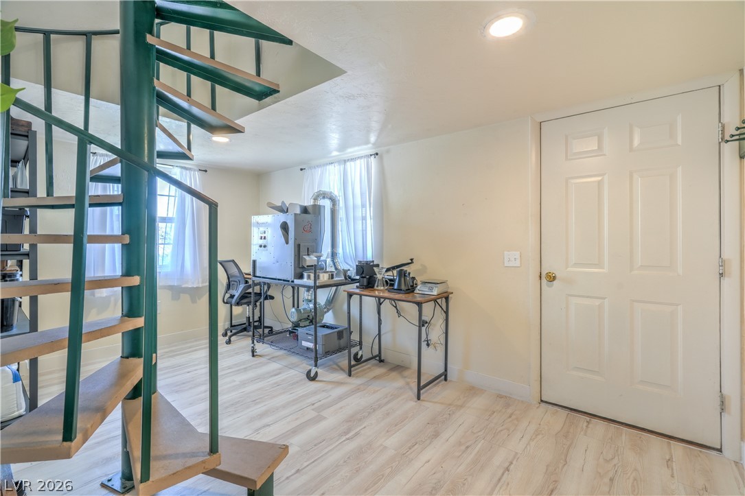 710 Cooper Street Property Photo 16