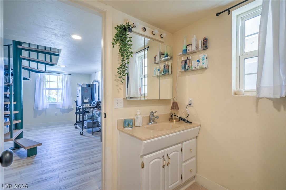 710 Cooper Street Property Photo 17