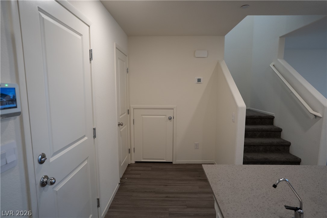 9918 Daffodil Hills Street Property Photo 11