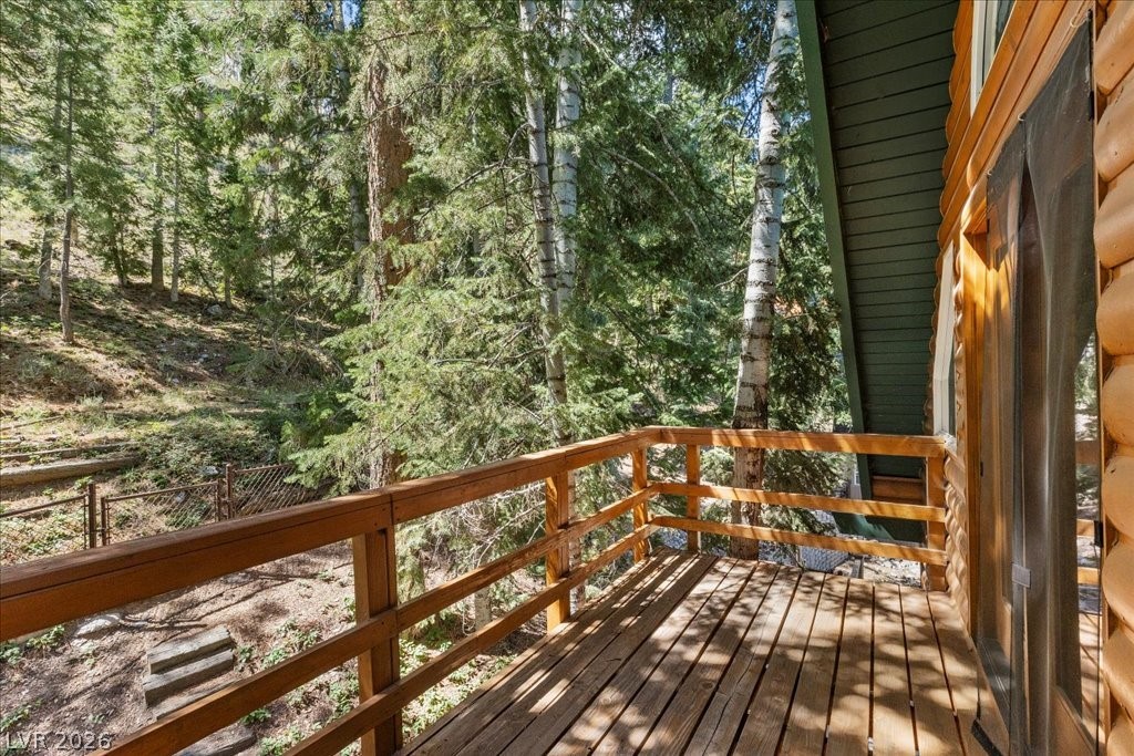 370 Alpine Way Property Photo 25