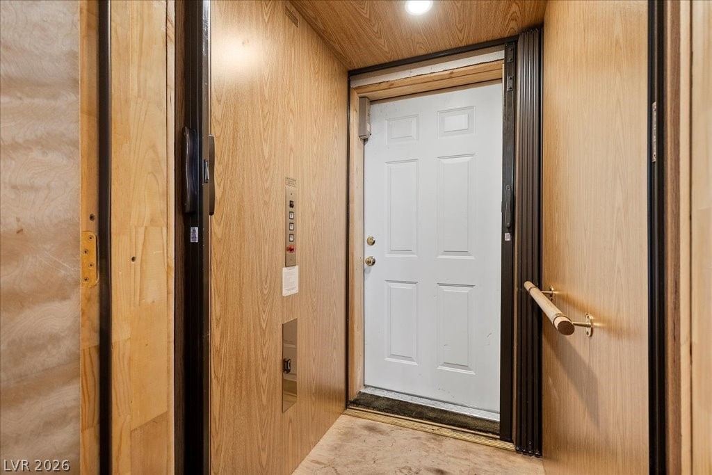 370 Alpine Way Property Photo 46