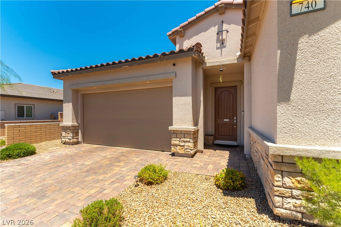 740 Omaggio Place Property Photo 4