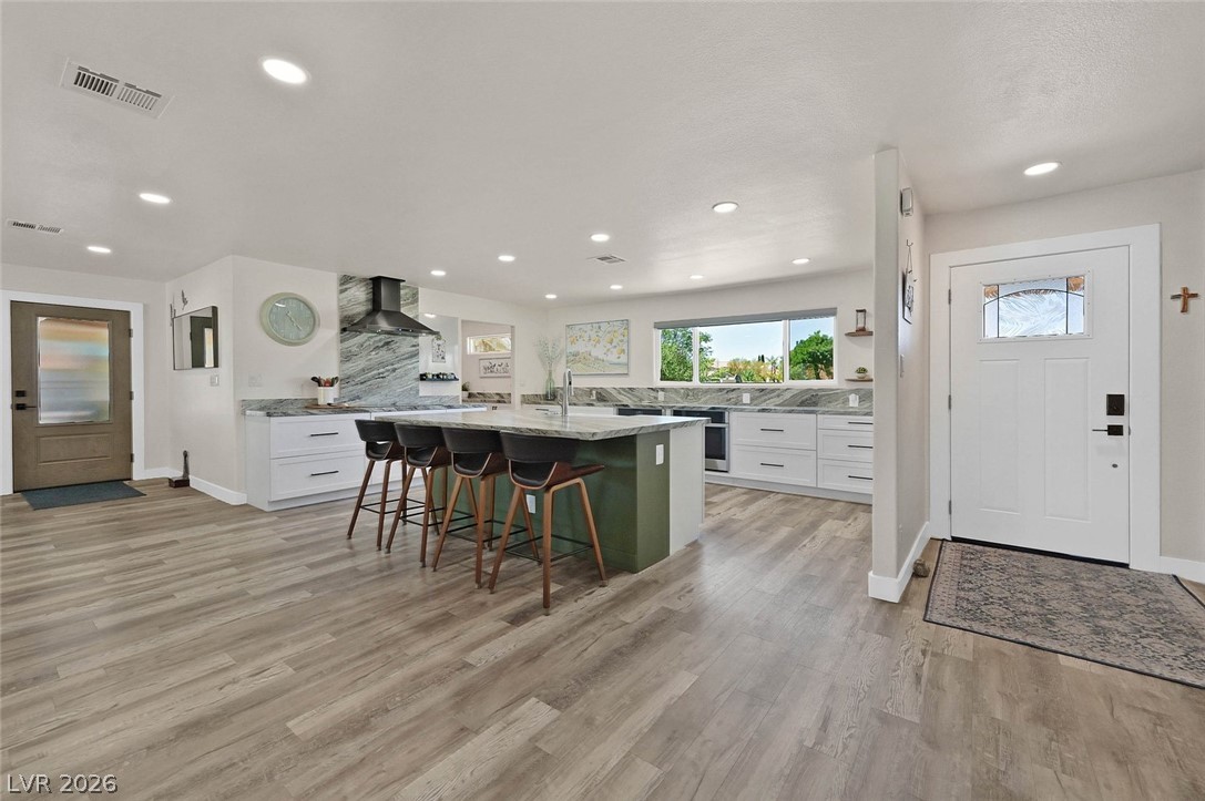 7520 Florine Avenue Property Photo 15
